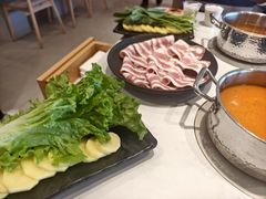 -呷哺呷哺 黄金牧场 (中发百旺店)