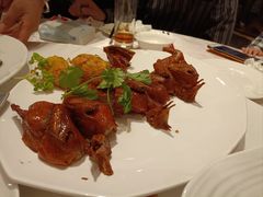 -品悦酒店(三林古镇店)