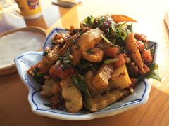 -包整·丝娃娃(一览甲秀楼风景店)