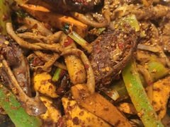 -嘎嘎鸭下巴·爆辣干锅(明教寺店)