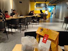 -麦当劳(中山公园龙之梦店)