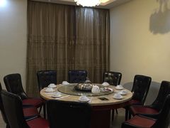 -海大大蒸汽海鲜餐厅·粤菜·特色小炒(欢乐颂店)