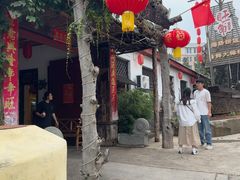 -旺角小渔村·海肠捞饭开创者(环山路店)