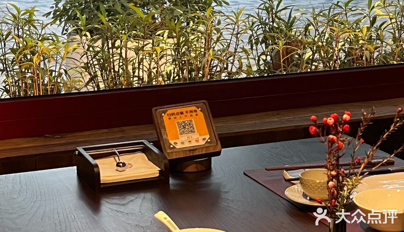 佛山新中式餐厅,一边喝咖啡一边吃粤菜