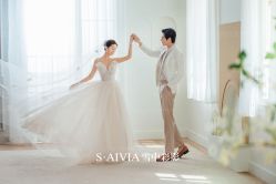 -雪中彩影婚纱摄影·微光艺术中心