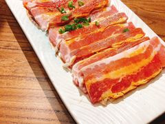 调味五花-明洞阿姨·韩式酱蟹烤肉·创意料理(三元桥店)