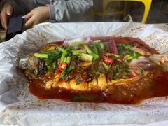 -卢渔翁纸包·脆皮烤活鱼(麓谷小镇店)