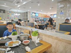 -锤头鲨毛肚海鲜烤肉自助餐厅(国购广场店)