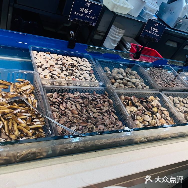 158/人 种类超多的海鲜自助餐｜现捞现煮，情侣约会好去处😽