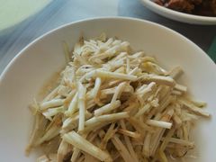 溧阳白芹-天乐农家鱼头王(天目湖店)