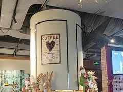 -卡普里披萨·牛扒·下午茶