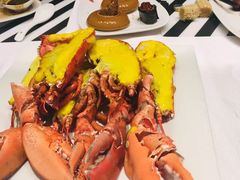 -万达文华酒店·48F云端窗景美食汇自助餐厅