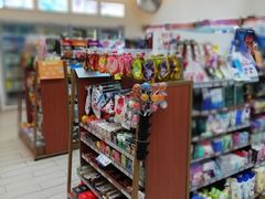 -全家便利店(兴贤路店)