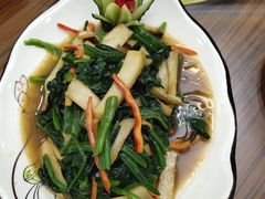 -伊源鼎盛餐饮服务有限公司