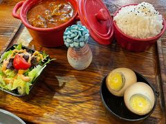 红烩牛腩饭-刀叉遇上筷子中西融合餐厅(成都道店)
