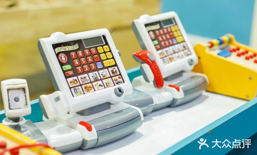 在室内让宝宝痛快玩次水