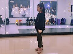 -潮童星少儿模特形体培训(郑州总校)