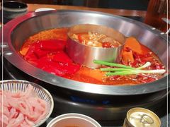 -王婆乔鲜鱼自助火锅(蜀汉路店)