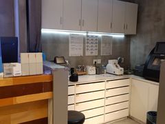 -LOOK眼镜·蔡司依视路配镜(宝山万达店)