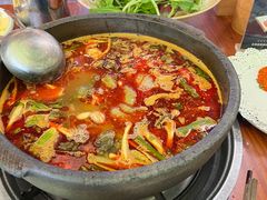 -贵厨酸汤牛肉(花果园国际中心店)