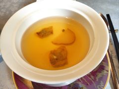 时尚豚骨汤-沈灶河豚宴·河豚融合餐厅(汉中路店)