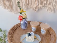 -AHAVA·Fang Baking Studio