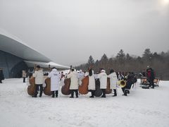 -亚布力新体委滑雪场