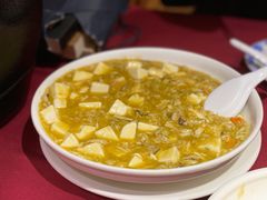 蟹粉豆腐-老吉士酒家(天平路店)