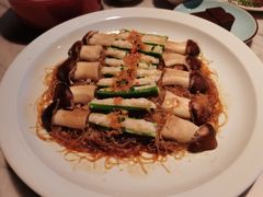 松茸酿秋葵-京味斋·北京烤鸭(华威桥北工大店)