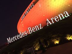 -梅赛德斯奔驰文化中心·停车场