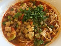 -西部马华清真兰州牛肉面·烧烤夜市(关东店)