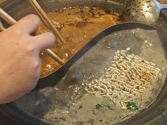 -生活如沸·顺德水牛奶火锅(大学路店)