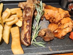 -灵意咖啡·西班牙美食(汕头金平万达广场店)