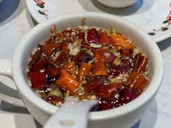 现炸辣椒油-东门口涮肉·砂锅·烤串(老门东店)