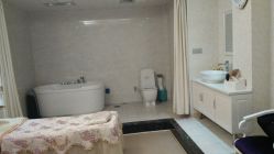 -悦芳庭美肤美体品牌集合店