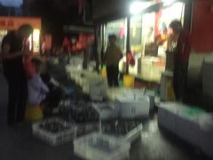 -小郑蟹业商行(惠龙新村B区店)