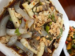 -啰啰冰屋(景洪总店)