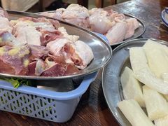 -威邵鸡煲(西华路总店)