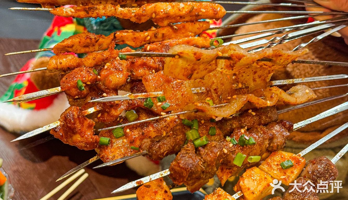 东北烤串🍢🥩🍢烧烤界的天花板👈  