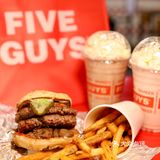 刘嘉玲推荐的这家🍔Five Guys你吃过吗