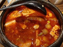 -明洞阿姨·韩式酱蟹烤肉·创意料理(三元桥店)