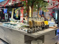 -飨食汇全日制餐厅·昆山皇冠假日酒店(九方店)