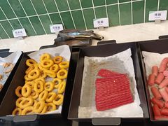 -成都锦华万达琉璃场亚朵酒店