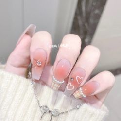 -鑫悦日式美甲美睫