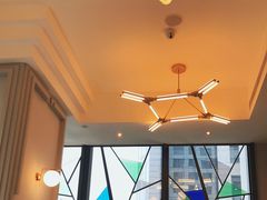 -港丽餐厅(高德置地店)