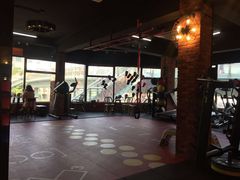-GYMPLUS私教健身会馆(大悦城店)