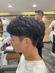 -倾城护肤造型