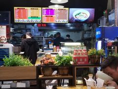 大堂-车沾巷·重庆老味豌杂面