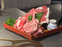 -铭牛烧肉·和牛海鲜自助(高新月牙湖店)