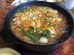 -百年石锅饭·朝鲜族传统民餐